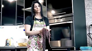 Mature brunette agrees to anal hate worthwhile for the first time