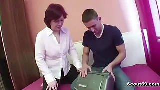 Matured gets Fuck with Step Son and Cum exposed to Pussy