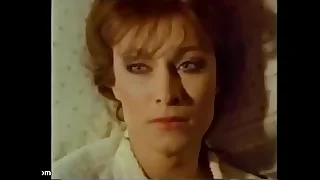 posture Mother and her rare mainstream